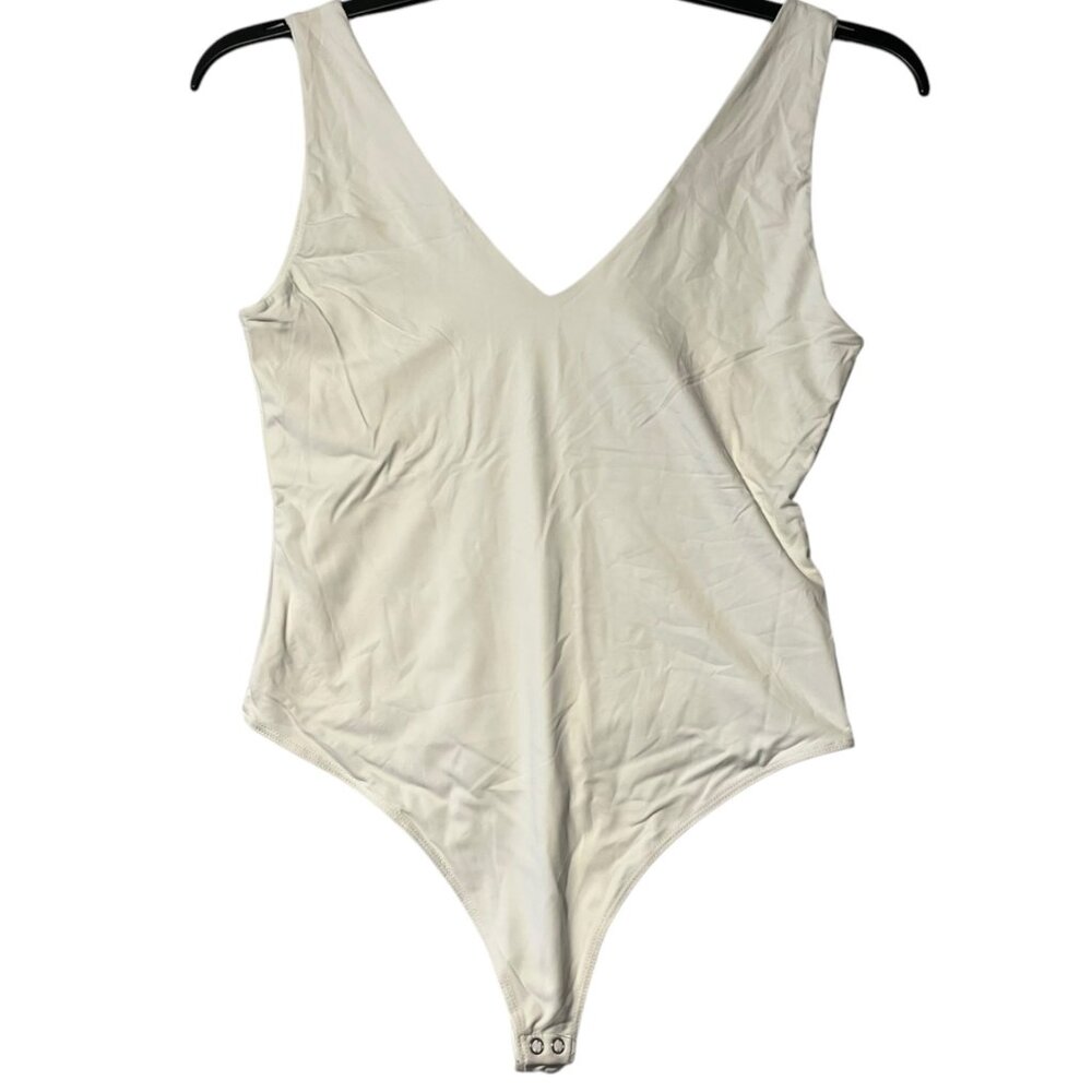 Second Skin Anthropologie Women's L White Bodysuit Comfort Neutral Casual Flawed